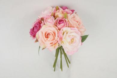 mixed rose bouquet